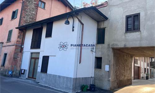 3 pièces Dans Vente à Osio Sotto