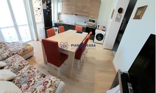 3 pièces Dans Vente à Bergamo