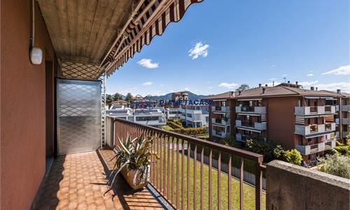 3 pièces Dans Vente à Bergamo